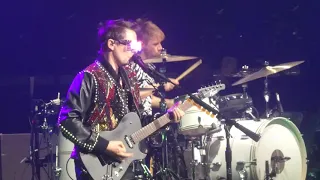 "Algorithm & Pressure & Psycho & Break It to Me" Muse@Wells Fargo Philadelphia 4/7/19