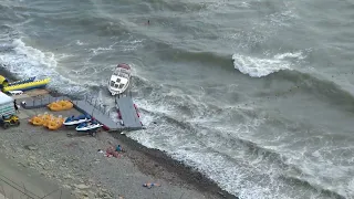 Анапа новости сегодня штормом выкинуло катер на берег моря 11 июня 2023