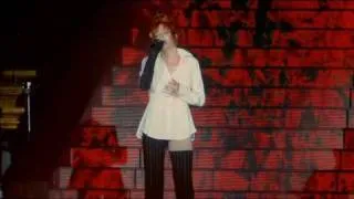 Mylène Farmer - "Je te rends ton amour" Live (indoor)