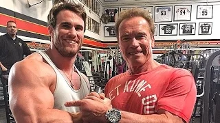 How to SHOCK the shoulders with Calum Von Moger