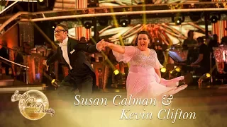 Susan Calman & Kevin Clifton Quickstep to 'Bring Me Sunshine' by The Jive Aces - Strictly 2017