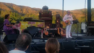 Neil Young  Norah Jones Painted Turtle Camp Benefit. The Losing End (it's so hard)