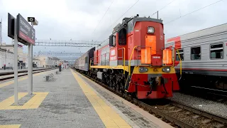 ТЭМ18ДМ-1100 на станции Екатеринбург-Пасс