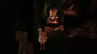 Alice Madness Returns is a strange game!