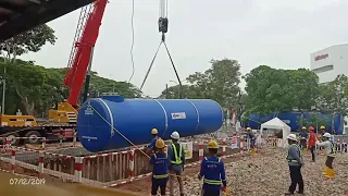 The Process of Lifting The Storage Tank