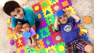 Learn SHAPES & COLORS w/ big squishy foam floor mat puzzle. Let's Play Kids.