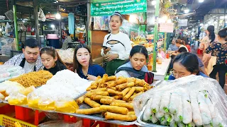 Spring Rolls, Egg Rolls, Noodles, Cambodia Rice Cake, Num Krok - Popular Street Food Collection