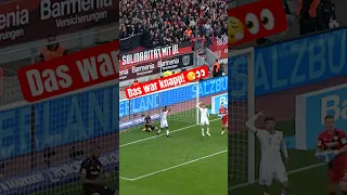 Rettung in letzter Sekunde! 👀 Strafraum-Knaller gegen die Bayern! 😎💥