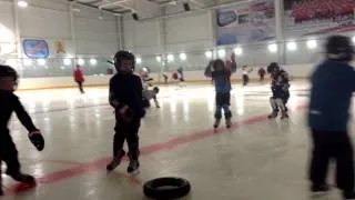 Тренировки юных хоккеистов на льду Альтаира