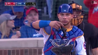 Willson Contreras Catches Paul Goldschmidt Stealing