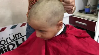 SAÇIMIZI SIFIR YAPTIRDIK. Doruk’un saçları kesildi. 💇 #saçkesimi #saçsıfırlama #funnykids