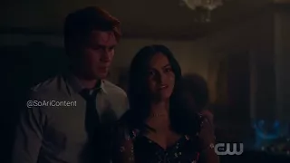 Riverdale 2×05 Betty goes off on Veronica/Yells at her| Toni Confronts Jughead