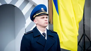 Нова традиція: церемоніали Почесної варти НГУ під стінами Верховної Ради у вихідні та святкові дні