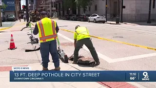 Sinkhole opens up in downtown Cincinnati intersection