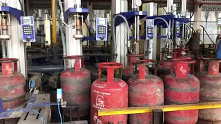 How LPG Cylinders are filled in India. HPCL, IOCL, BPCL