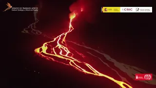 Vista nocturna de la erupción efusiva 28/9/21. Erupción Cumbre Vieja, La Palma. IGME-CSIC