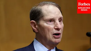 Ron Wyden Chairs Senate Finance Committee Hearing On Family First Prevention