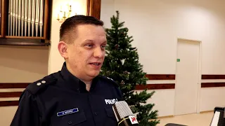 Czy rzecznik policji lubi kolędować?