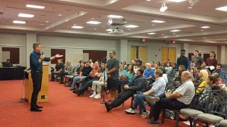 Dr. Frank Turek answers questions from students at The Ohio State University