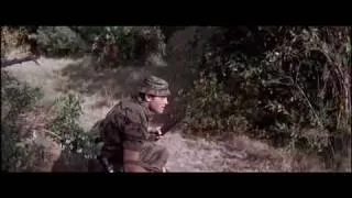 THE GREEN BERETS - Mike Henry bites it