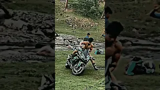 aalyan vlogs burnout #uk07rider #kawasaki1000 #aalyanvlogs #aamirmajid #prorider1000 #rip #shorts