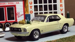 Greenlight 1/64 Classic Mustang Showcase