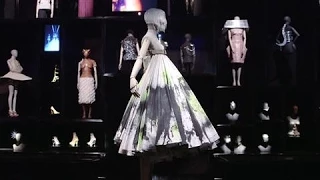 Shaun Leane Reflects on Alexander McQueen Collaboration