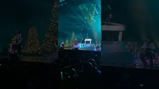 Pentatonix Over The River-Grand Rapids Michigan-Evergreen Christmas tour