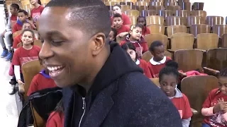 "The First Noel" Leslie Odom Jr. ft. PS22 Chorus