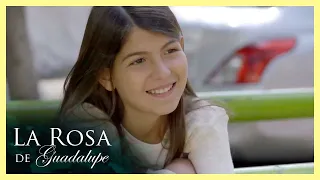 Luisa comienza a enamorarse de Luis | La Rosa de Guadalupe 3/4 | El joven triste de la escalera