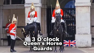 Whitehall, London "Changing of the Horse Guards Parade" 16/05/22