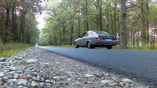 W123 Coupe 5.0 V8 SEC Engine Burnout Drift Donuts