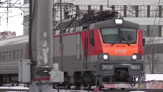 ЭП20-003 с поездом №011э Анапа - Москва