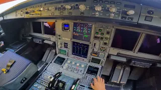 4K 60FPS | AIRBUS A330 APU START UP FROM COLD AND DARK