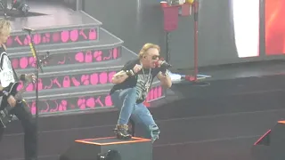 Guns N' Roses - It's So Easy & Mr. Brownstone live in Munich Olympiastadion 08.07.2022 München