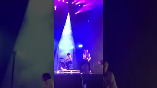 Mø- Get It Right (incredible dance moves) during Sia support act Melbourne 30th Nov