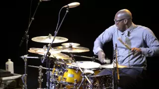 Lee Pearson drum solo with Chris Botti