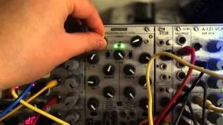 modular tries pretending to be an acid techno groovebox