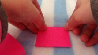 DIY Sticky-Note Slinky (tutorial)