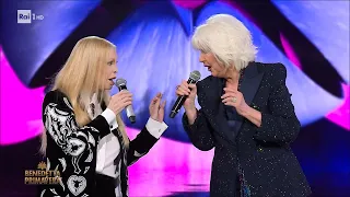 Loretta Goggi e Patty Pravo cantano  "E dimmi che non vuoi morire" - Benedetta Primavera 24/03/2023