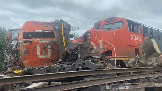 Massive head-on collision between freight trains in Prescott, Ont.