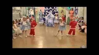 Танец «МОРОЗЦЫ  И ЗИМУШКА» Авторская разработка. Хореограф О.А. Лукашенко