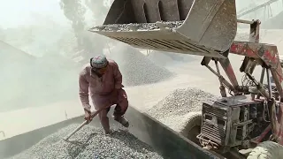 stone crushing how manufacture stone crushing #stone #crushing #manufacturing