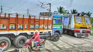 Heavy Traffic Jam in Railgate : Aerodynamic EMU Local Train Dangerous Moving Out Railgate