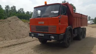 Hanomag Henschel F261 Kipper @ Historische Baustelle in Huttenheim