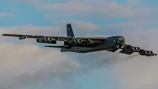 Знаменитые самолеты. B-52 Stratofortress