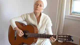 Retoño Mío/Mother's Blessing [Acoustic Performance at Home]