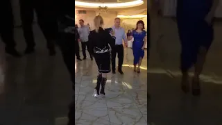 Мужики в шоке!!! Кто-то пошутил на свадьбе))))