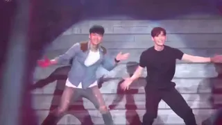 LEE JONG SUK - SUPER HANDSOME DANCE!