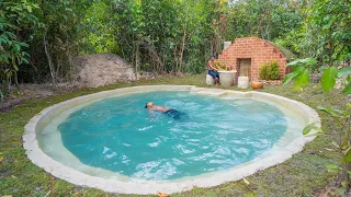 Building a Complete Warm Survival Shelter Swimming Pool Bushcrafts Swimming Pool